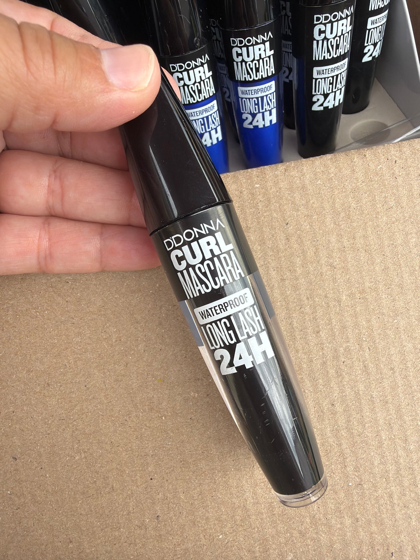Mascara noir waterproof long lash 24 h