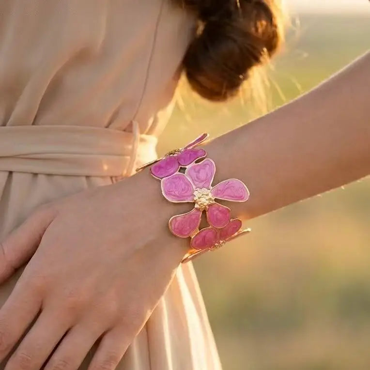 Bracelet jonc en acier inoxydable fleur